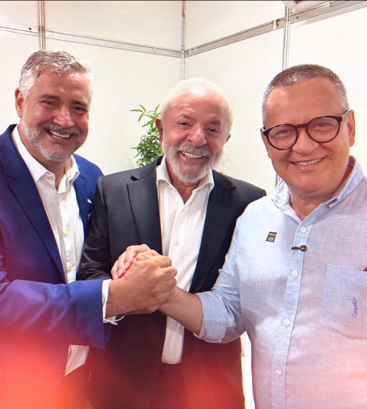 Foto que fala alto: Beto Albuquerque surge como provável suplente de Pimenta ao Senado