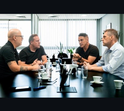 PP e PL avançam em aliança com foco em 2026 