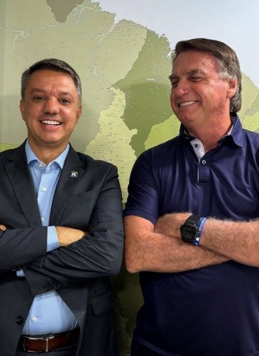 Mutirão de cartas no Parcão quer demonstrar apoio a Bolsonaro