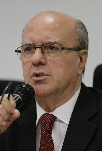 Schirmer sinaliza saída do MDB e reforça apoio a Zucco